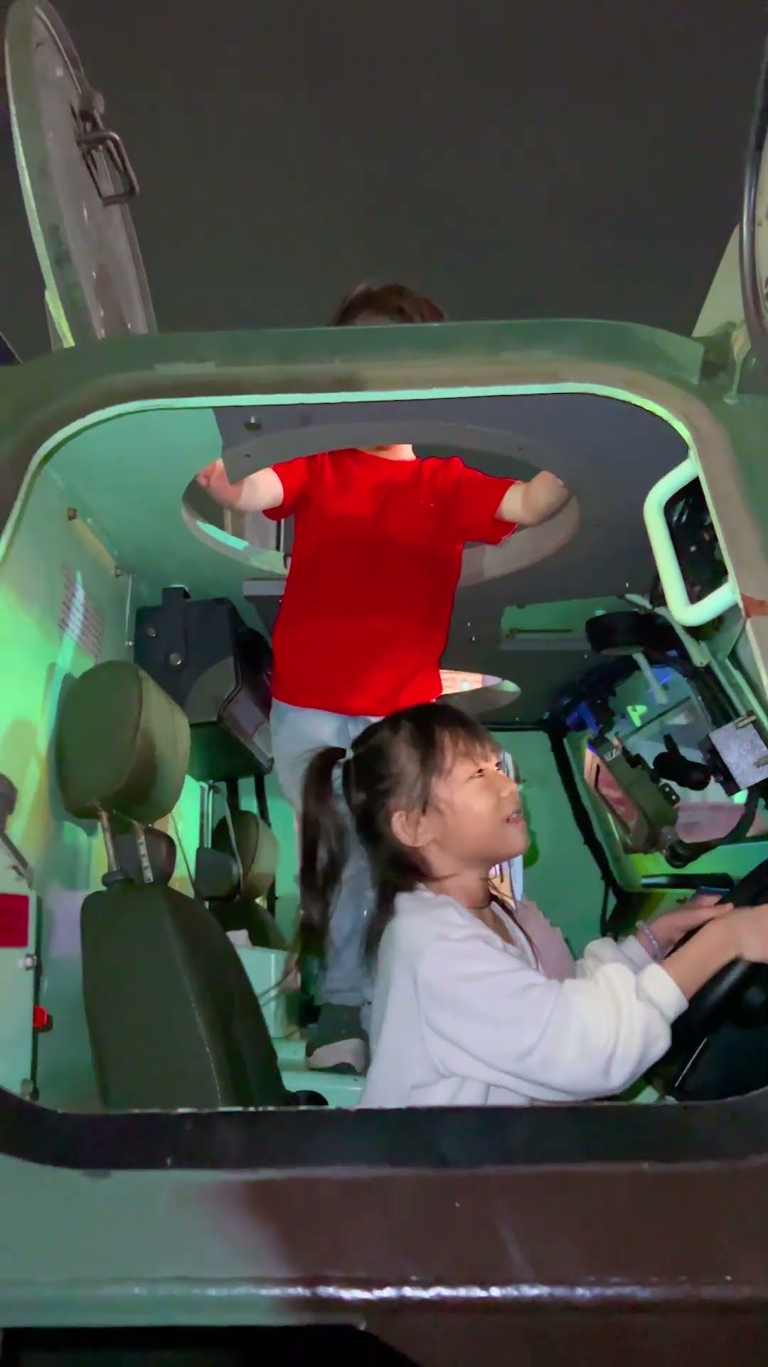 Aletha Abew Naik Mobil Tempur #alethaabew